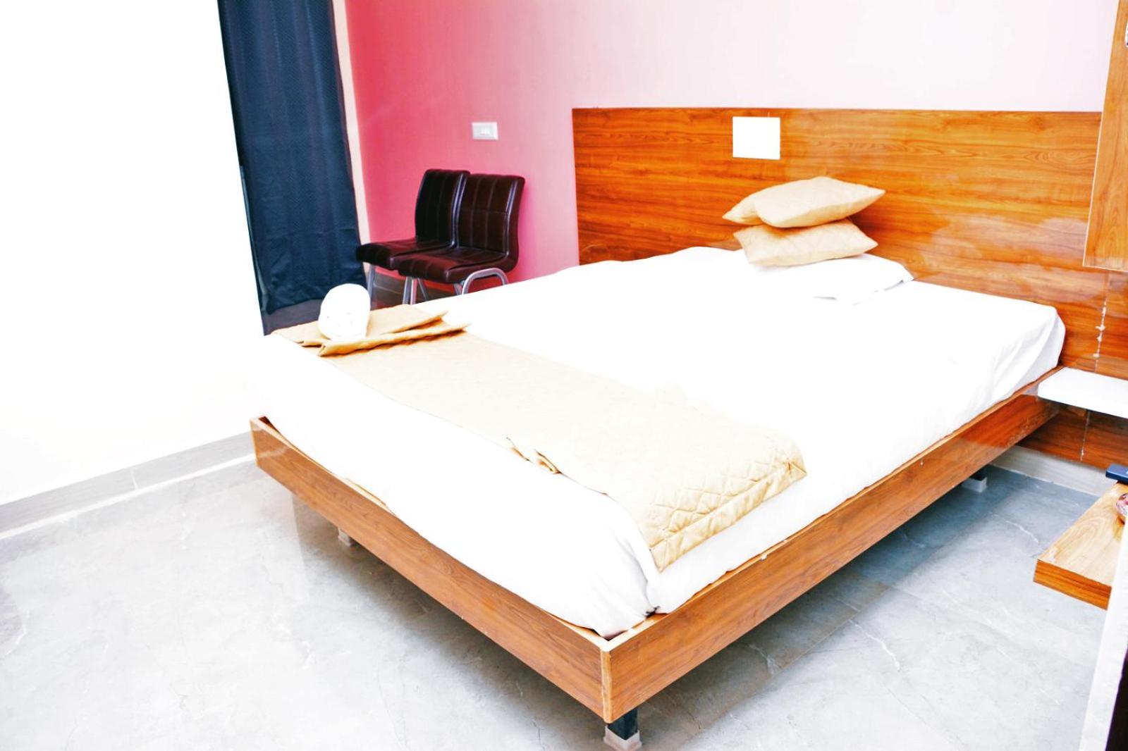 Udupi Deluxe Lodge Gulbarga Kalaburagi Exterior foto